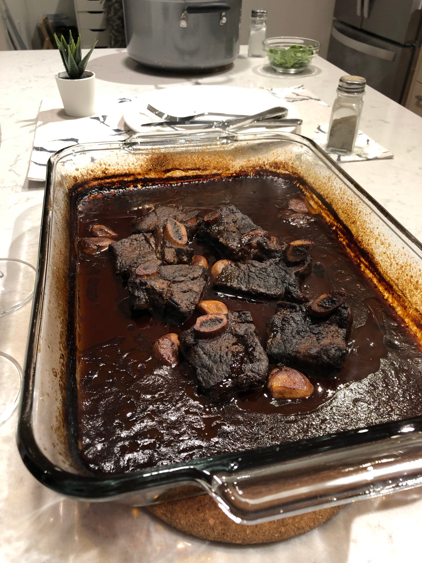 Wine Braised Short Ribs – Little Girl, Big Eats