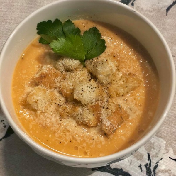 Roasted Tomato Soup with Crispy Herb&nbsp;Croutons