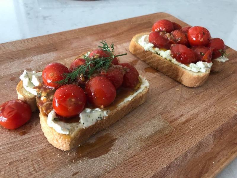 Tomato Toast
