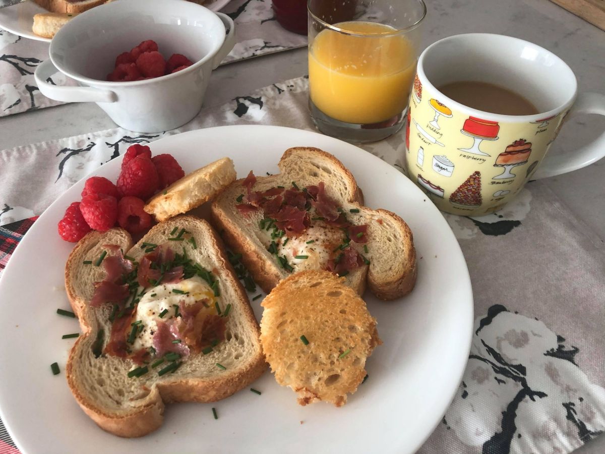 Sheet Pan Egg-in-a-Hole with Crispy&nbsp;Prosciutto
