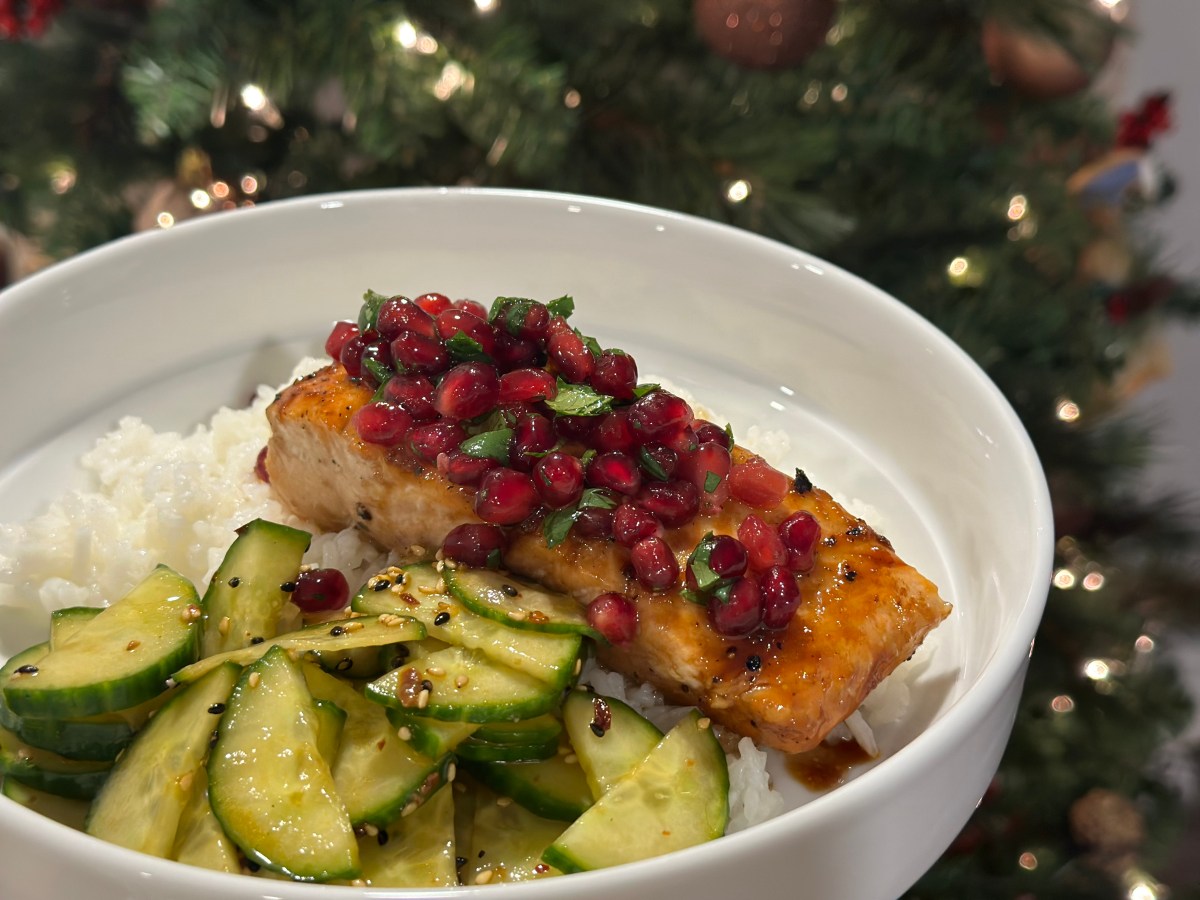 Baked Salmon with Pomegranate Glaze & Chili&nbsp;Cucumbers